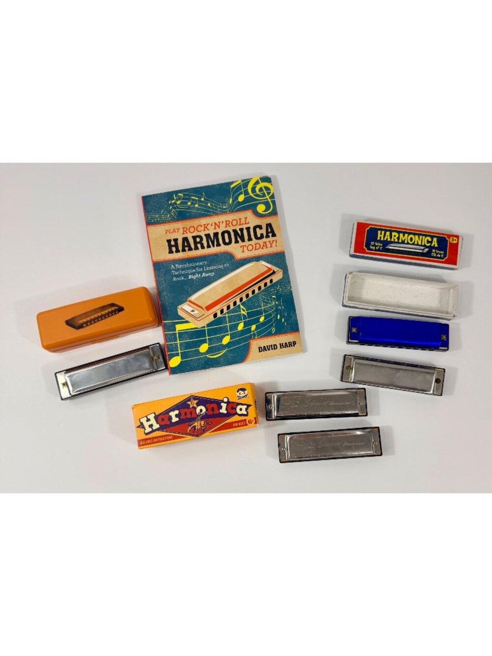 Lot Of Harmonicas & Book Play Rock N Roll Harmonica Today By David Harp